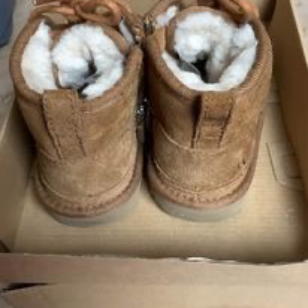 boys UGGS